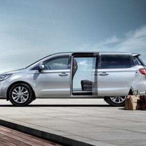 ايجار سياره فخمة و فارهه و فاخره